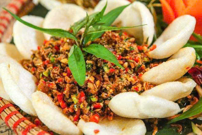 Lươn băm sả ớt